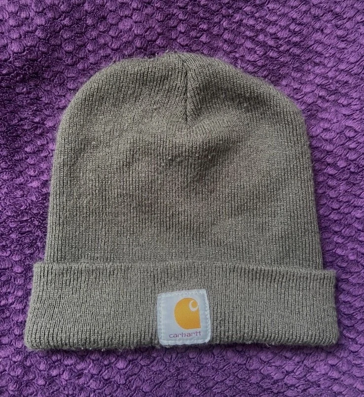 khaki carhartt beanie
