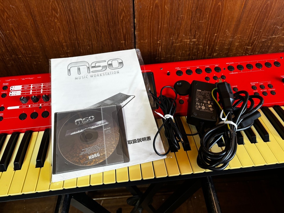 Korg M50 限定モデル レッド希少品 s-l400.jpg