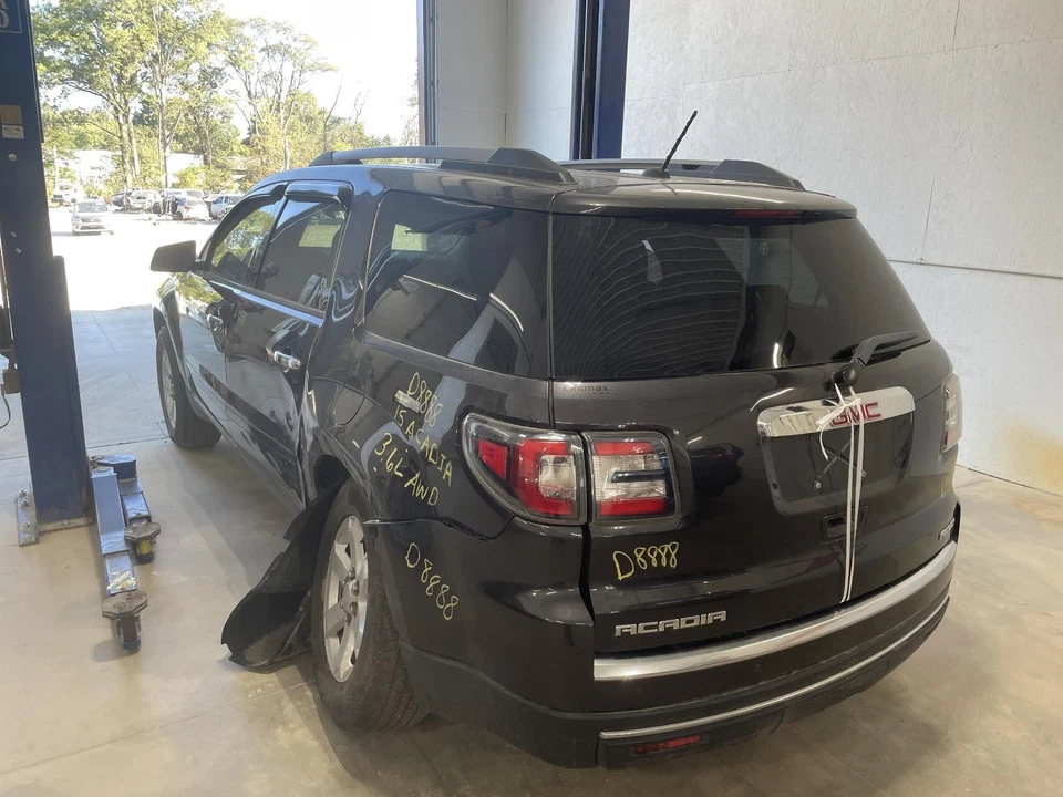 Medidor de velocímetro usado se adapta a: 2015 Gmc Acadia MPH mercado de EE. UU. sin cámara de visión frontal Foto 3 de 4