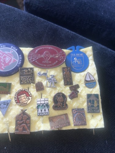 Vintage 3 Baltic States Latvia, Estonia, Lithuania badge collection - Picture 10 of 11
