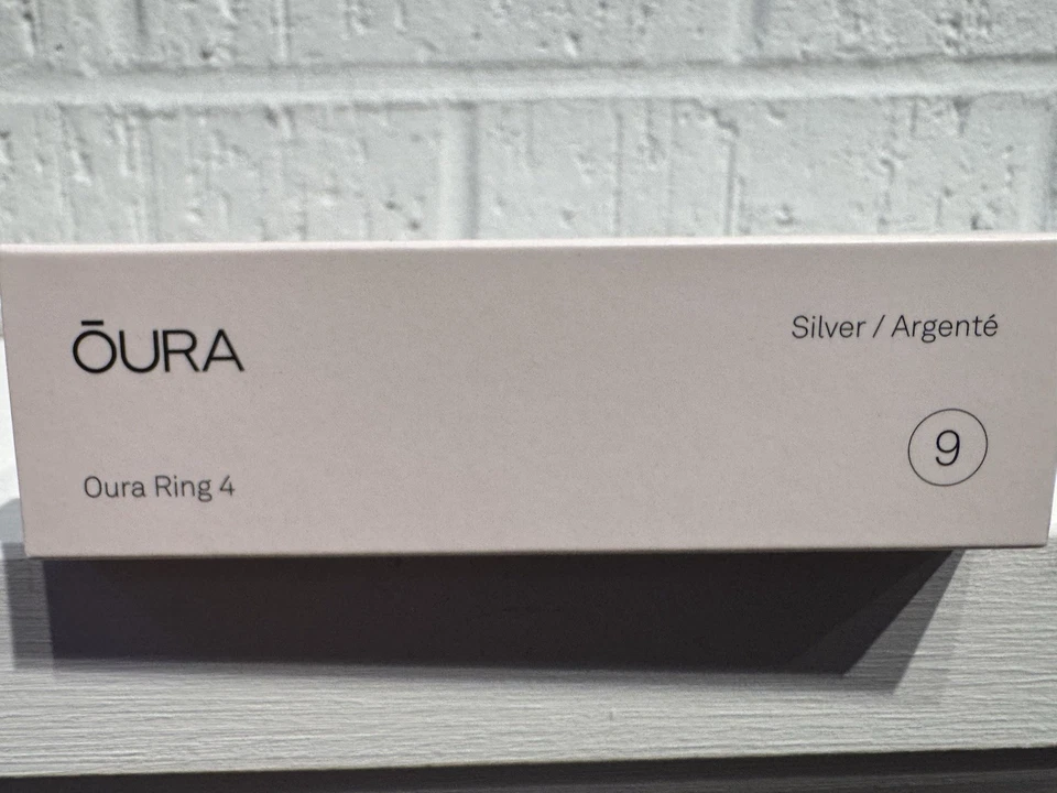 Oura Ring 4 Silver Size 9 NIB Sealed - Image 2 of 4