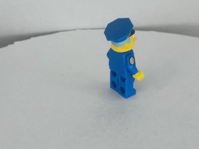 LEGO The Simpsons Chief Wiggum minifigure sim023 from 71016