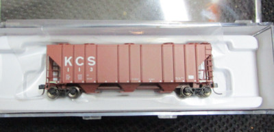 N Gauge Kansas City Southern PS4000 Covered Hopper Car #113 by Atlas