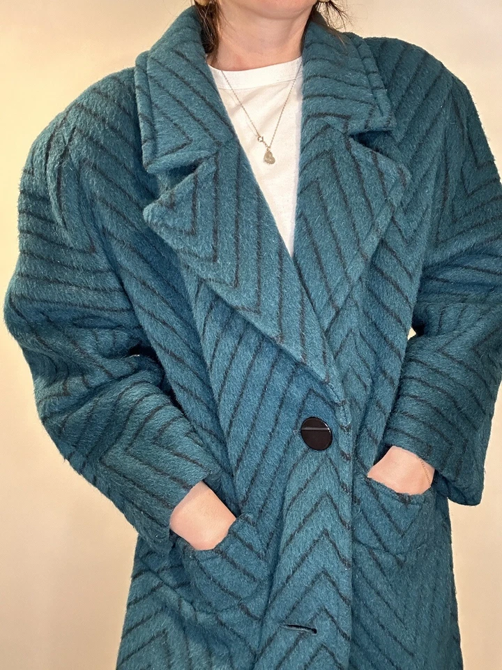 Abrigo largo raro, vintage de diseño italiano MINA mezcla de lana con diseño en zigzag Foto 4 de 4