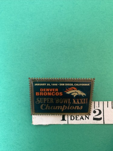 Super Bowl XXXII 32 Pin January 25, 1998 Green Bay Packers vs Denver Broncos - Picture 3 of 5