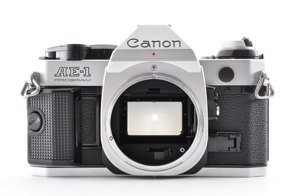稼働品】 キヤノン Canon AE-1+35-70mm 1:1.35-4.5 Canon AE-1 Program Silver / Lens New FD 35-70mm f/4