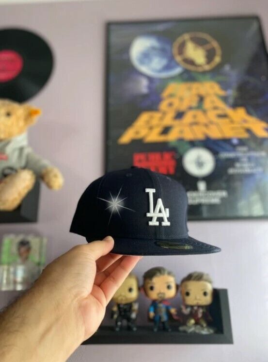 Ay El Ay En New Era 59Fifty Navy Los Angeles Dodgers Fitted Ay El Ay En New Era 59Fifty Navy Los Angeles Dodgers Fitted