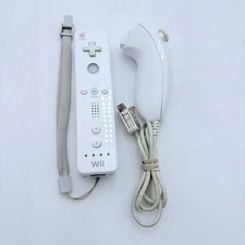Nintendo Wii Remote RVL-003 Video Game Controller White with Nunchuck