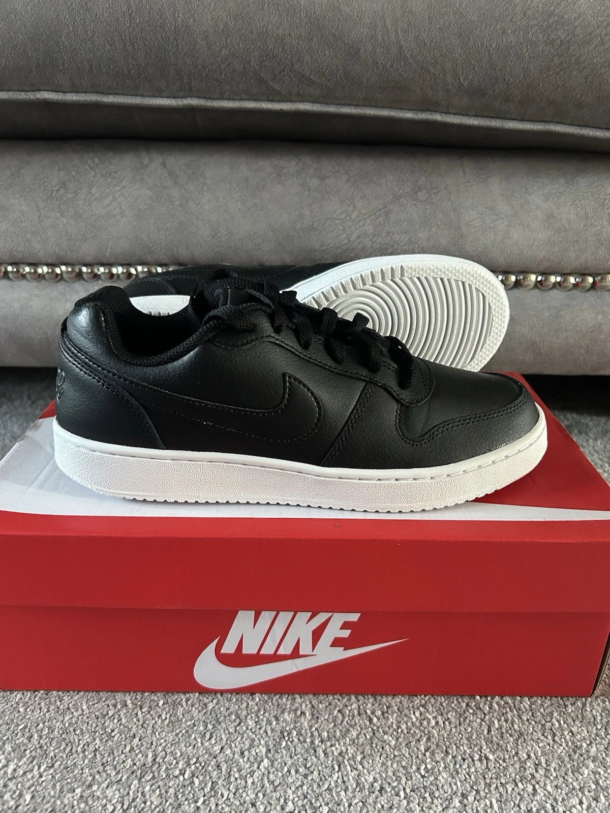 Scarpe da ginnastica uomo NIKE EBERNON LOW taglia uk 6 eu 40