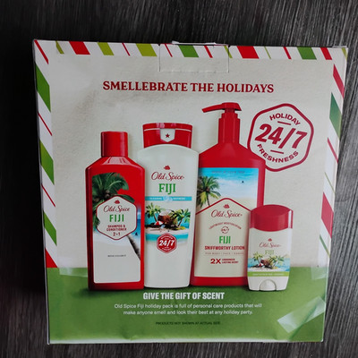 Old Spice Fiji Holiday Gift Set for Men, Body Wash, Deodorant & Shampoo, 4-Pack