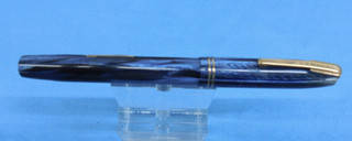 Waterman's Made in Canada Fountain Pen Blue marble 14K gold nib