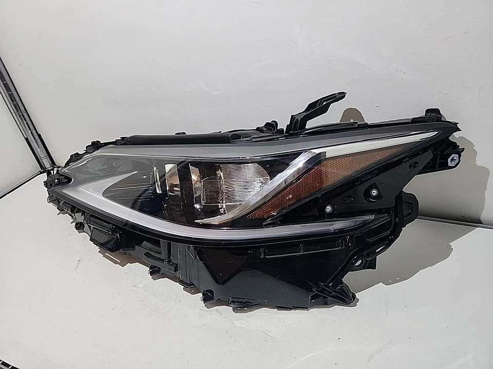 Faro LED lateral izquierdo conductor Lexus ES300h ES350 2019 2020 2021 OEM 1615 Foto 4 de 4