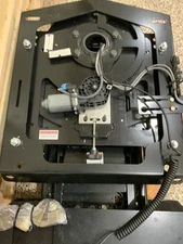 WHEELCHAIR VAN 6 WAY B&D BRAUN POWER TRANSFER SEAT BASE (DRIVER/PASSENGER SIDE)