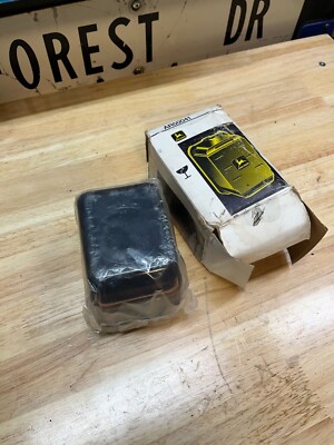 John Deere Original Equipment Fuel Filter - AR50041 -- In Original Packaging!