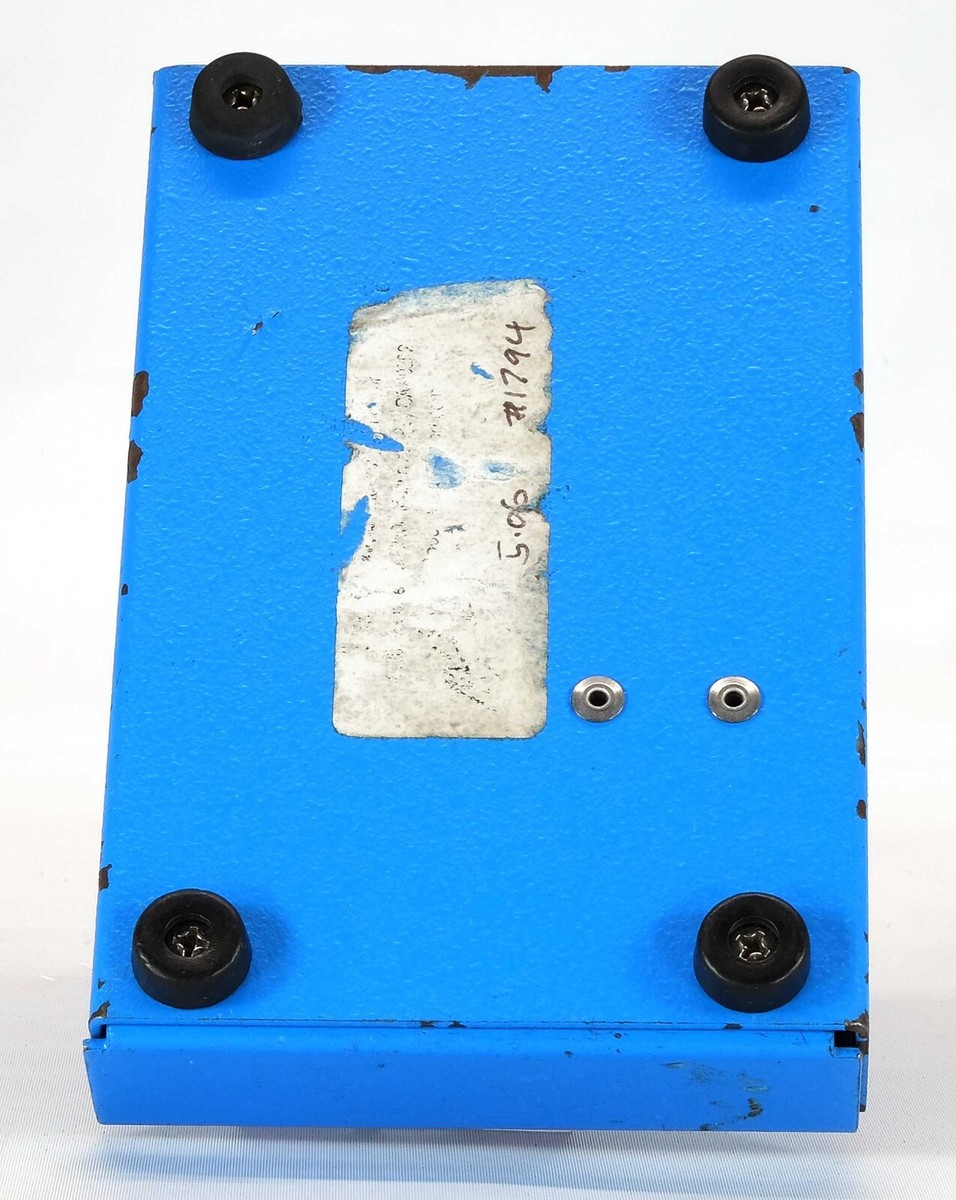 Fulltone Octafuzz Octave Fuzz Effects Pedal Original Big Box Fulltone Octafuzz Octave Fuzz Effects Pedal Original Big Box