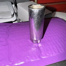 CRAFTSMAN USA 5/8 SPARK PLUG SOCKET 43324 Inverted G 6 pt, 3/8 drive w/ insert