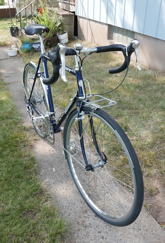 Schwinn Voyageur SP - 1985 Touring Bicycle - Columbus Tubing - 700c Rims - Picture 2 of 24