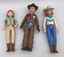 Vintage Playskool Dollhouse WESTERN COWBOY FAMILY Sheriff Woman Girl Dolls Figur