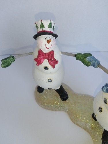 Three Snowmen Figurine Dancing to German "O'Tannen Baum" by Jolly Foilles 2001 - Picture 11 of 18