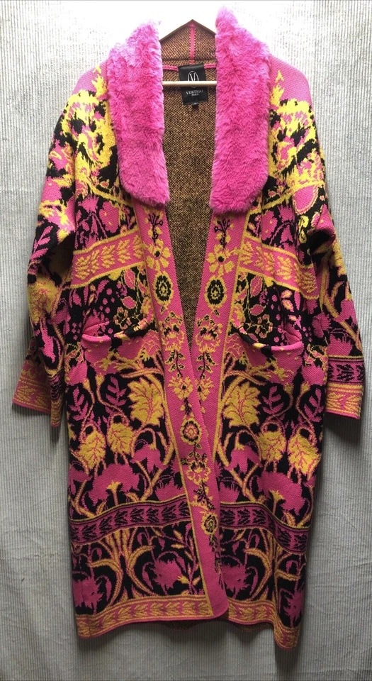 Vertigo Cardigan Sweater Size M Faux Fur Collar Pink Bright Pockets - Image 3 of 4