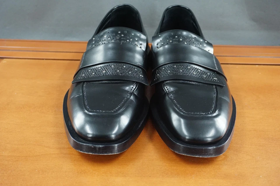 Zapato de pasarela Stuart Weitzman Royce para hombre 9 mocasines sin cordones de cuero negro Foto 2 de 4