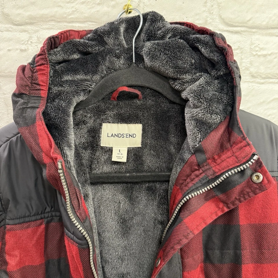 Chaqueta acolchada a cuadros de búfalo forrada de lana Lands End para niños roja y negra talla 14/16 Foto 2 de 4