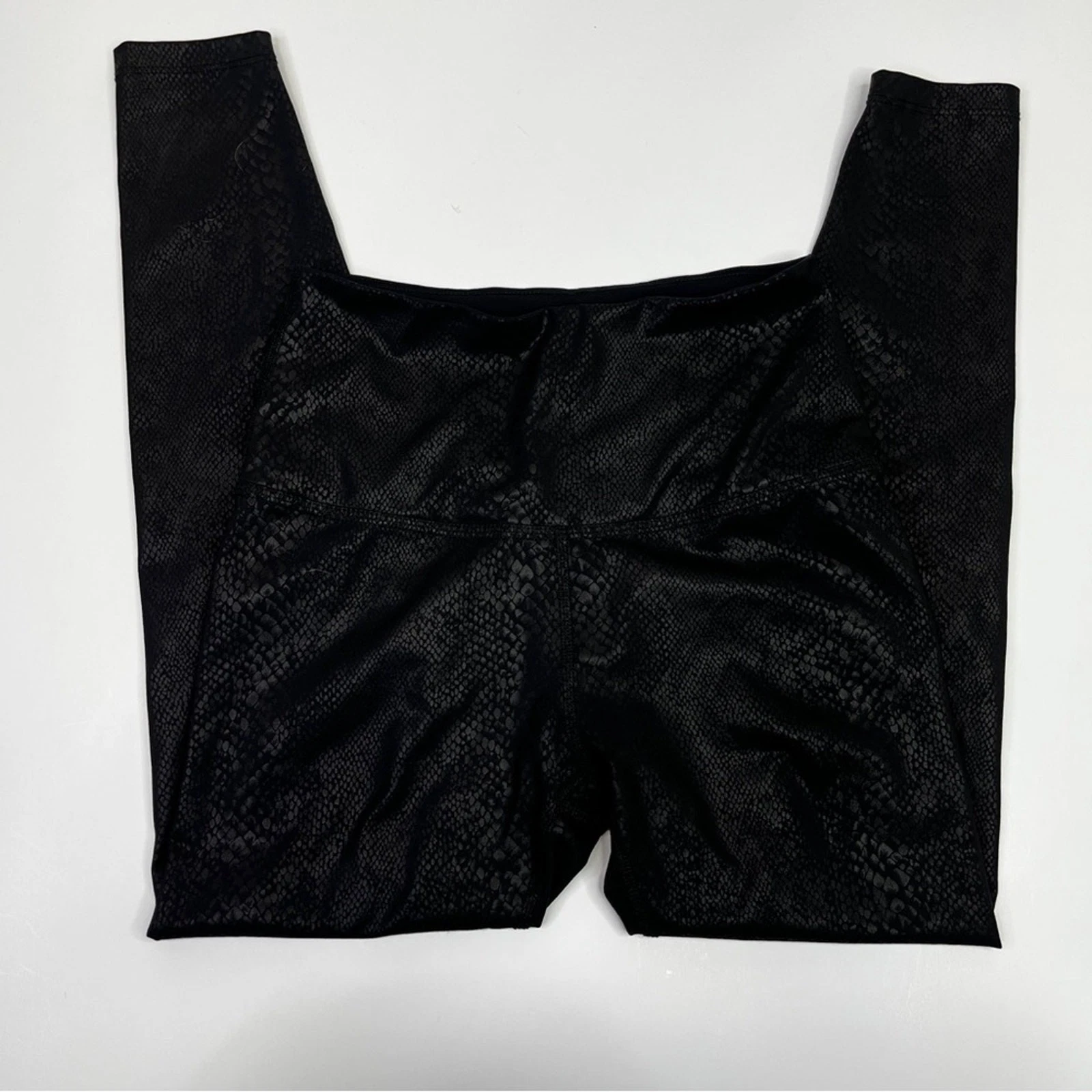 beyond-yoga faux leather animal print leggings