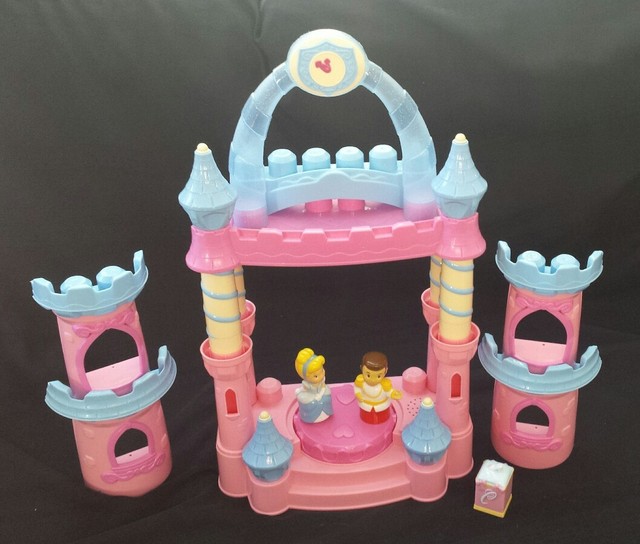 mega bloks cinderella castle