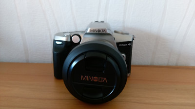 Minolta Dynax 4 Spiegelreflexkamera silber mit Objektiv AF 3,5-5,6/28-80mm