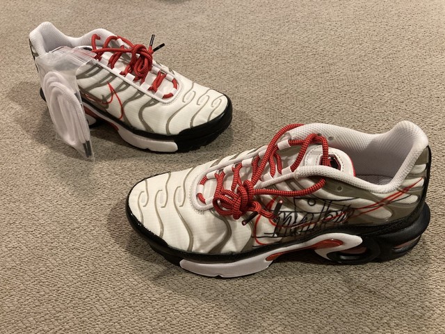 Nike Air Max Plus (gs) SNEAKERS White Black Platinum Cq4815-100 Boys Size 6y for sale online | eBay