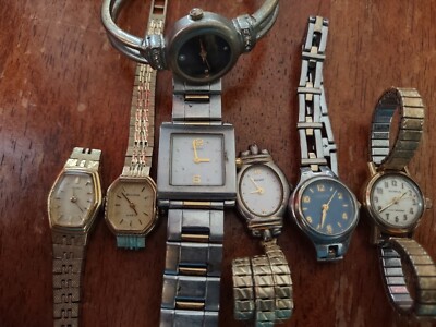Vintage Womens Watch Lot of 5 Citizen Timex Quintel Watch-It parts and repair Lot of 5 Women main image 4