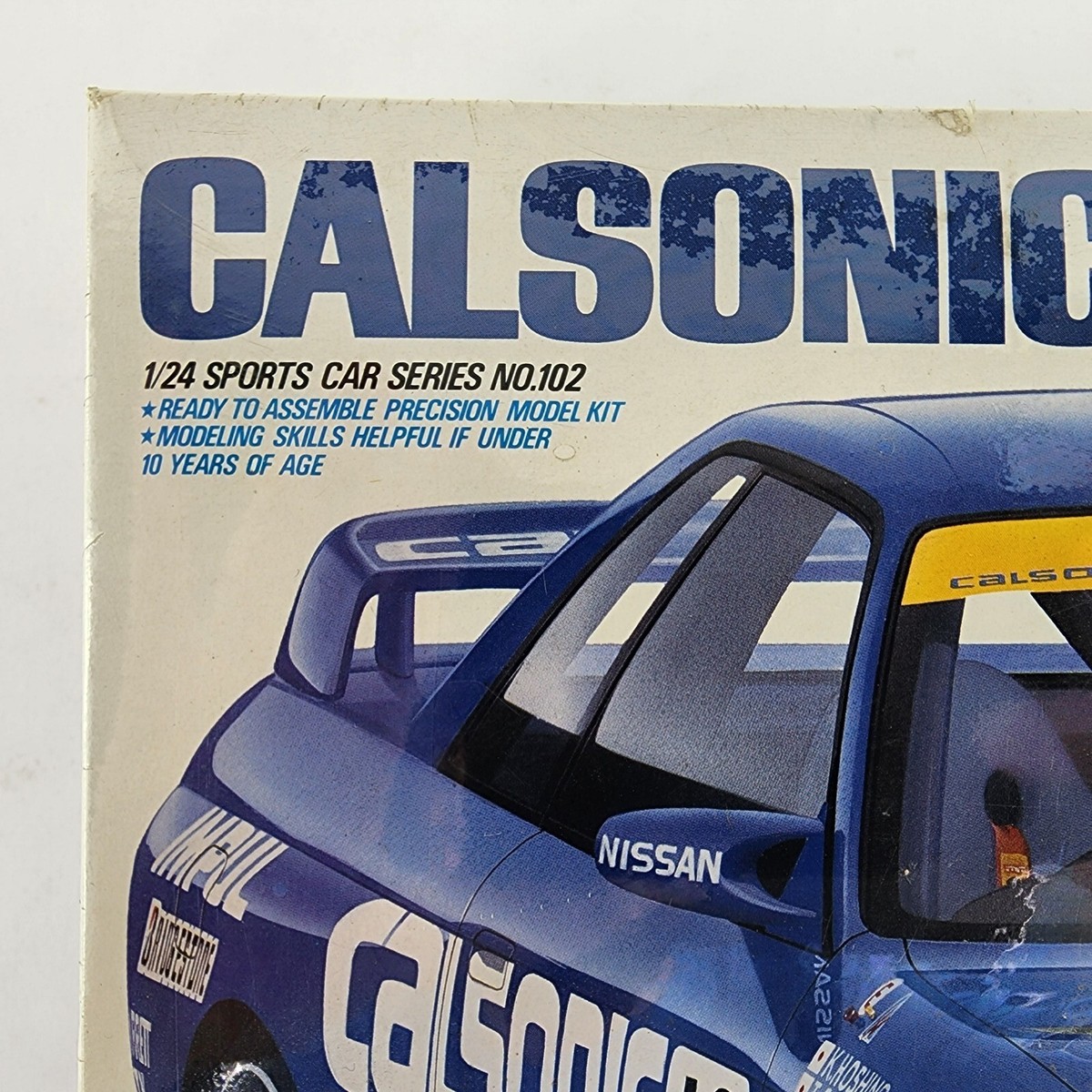 Tamiya Calsonic Skyline GT-R Gr.A Sports Car Model Kit Tamiya Calsonic Skyline GT-R Gr.A Sports Car Model Kit