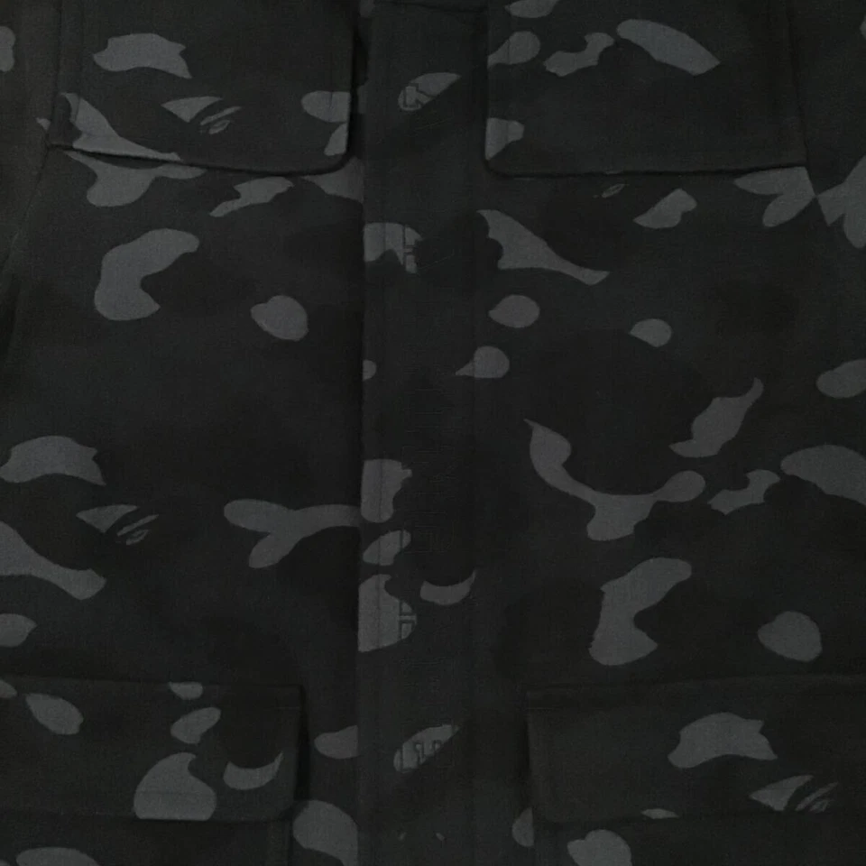 Abrigo de Lona de Lana BAPE Negro Camuflaje un Mono de Baño NIGO Talla XL Foto 3 de 4