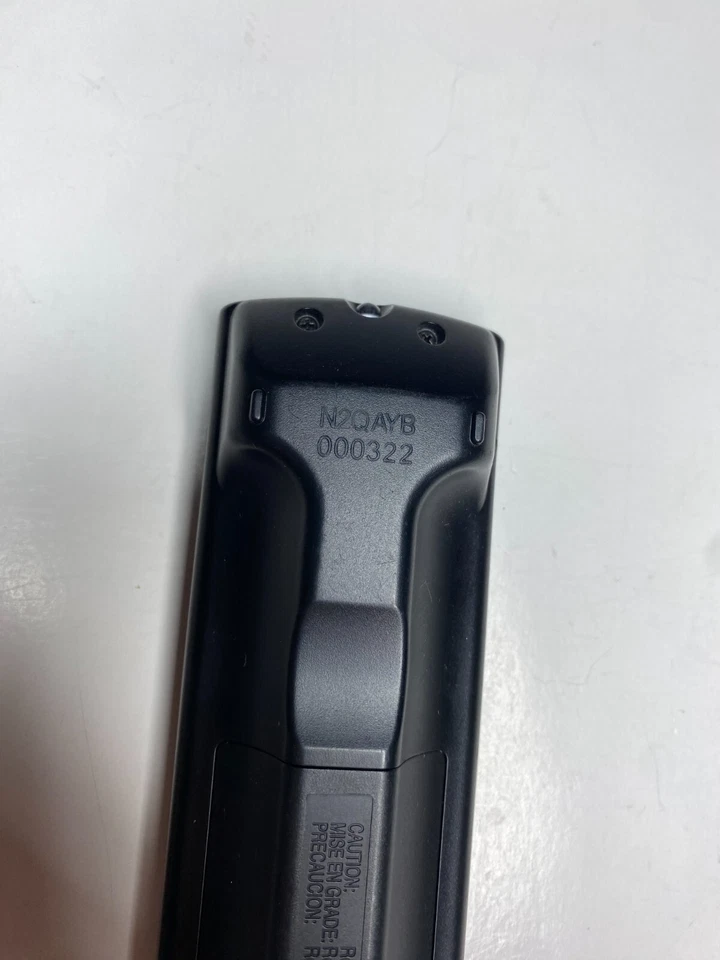 Mando a distancia Panasonic N2QAYB000322 P50V10 P50G10 P50G15 P54V10 P58V10 P42G10 P54G10 Foto 2 de 3