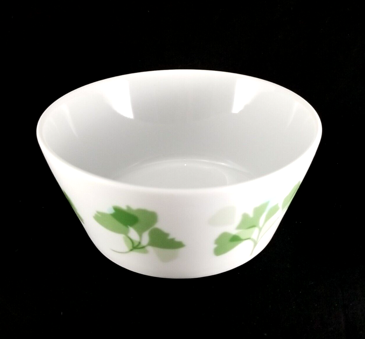 IKEA Soup/Cereal Bowl 21986 White With Green Leaf Pattern Porcelain 5 1