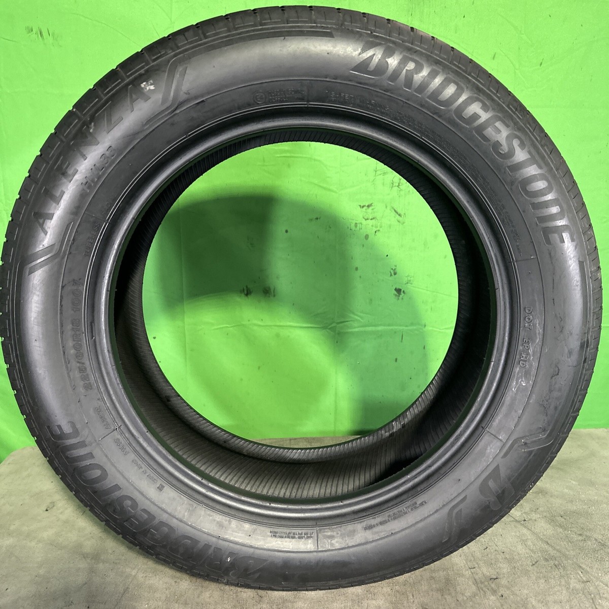 Set,4,Used-225/60R18 Bridgestone Alenza H/L33 100V 9/32 DOT
