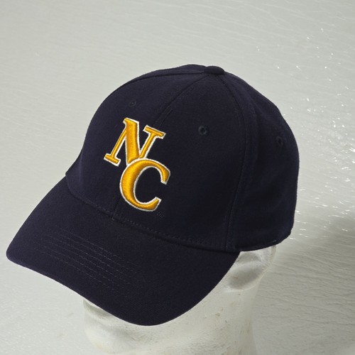 Vintage Northern Colorado Bears hat embroidered navy cap Small - Picture 4 of 10