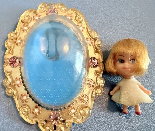 Mattel  1966 Lucky Locket Kiddle Hong Kong Frame Brooch Girl  Toy