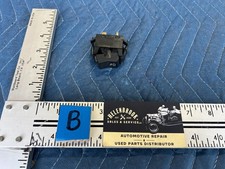1983-1985 Porsche 944 Front Dash Fog Light Lamp Button Switch Control Oe 2432em 1983-1985 Porsche 944 Front Dash Fog Light Lamp Button Switch Control Oe 2432em