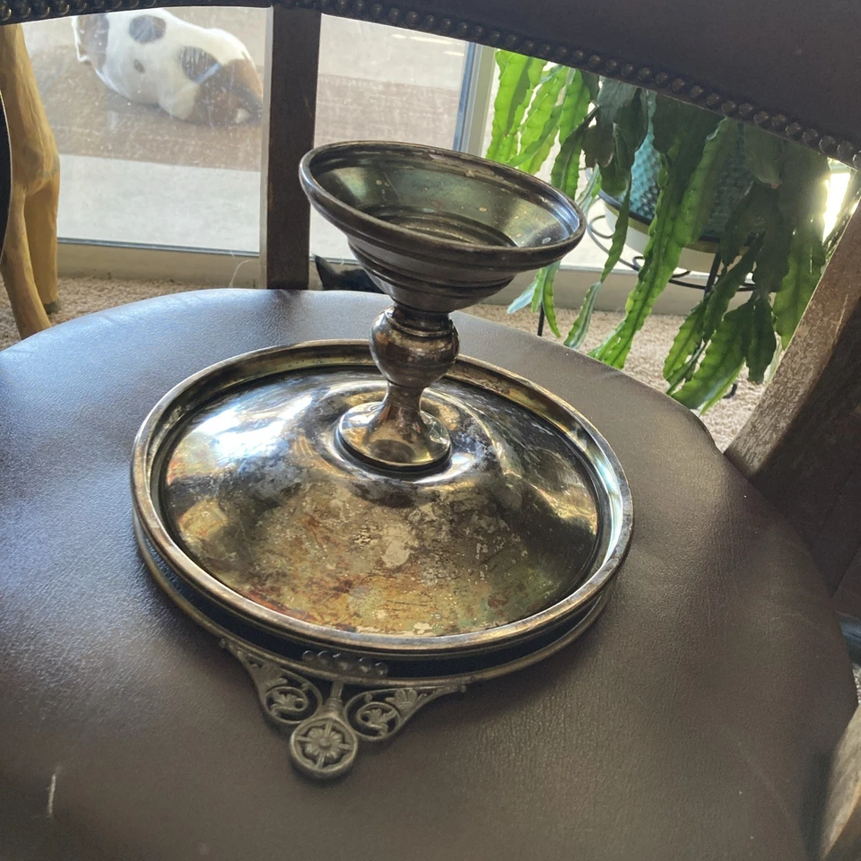 古董 Reed & Barton 银盘蛋糕或新娘篮子狗奖章 — 第 4/4 张图片