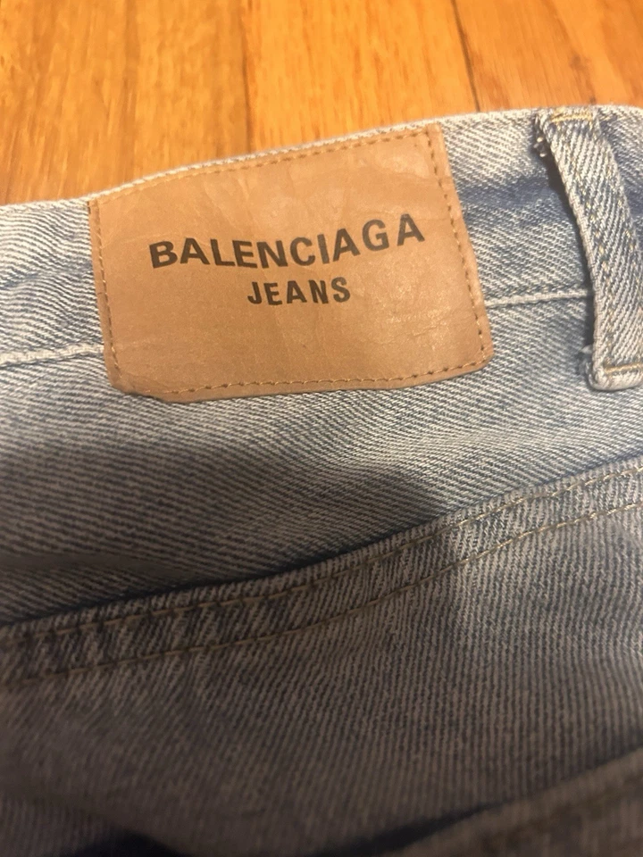 Balenciaga Jeans Light Blue Size Large Brand New - Image 4 of 4
