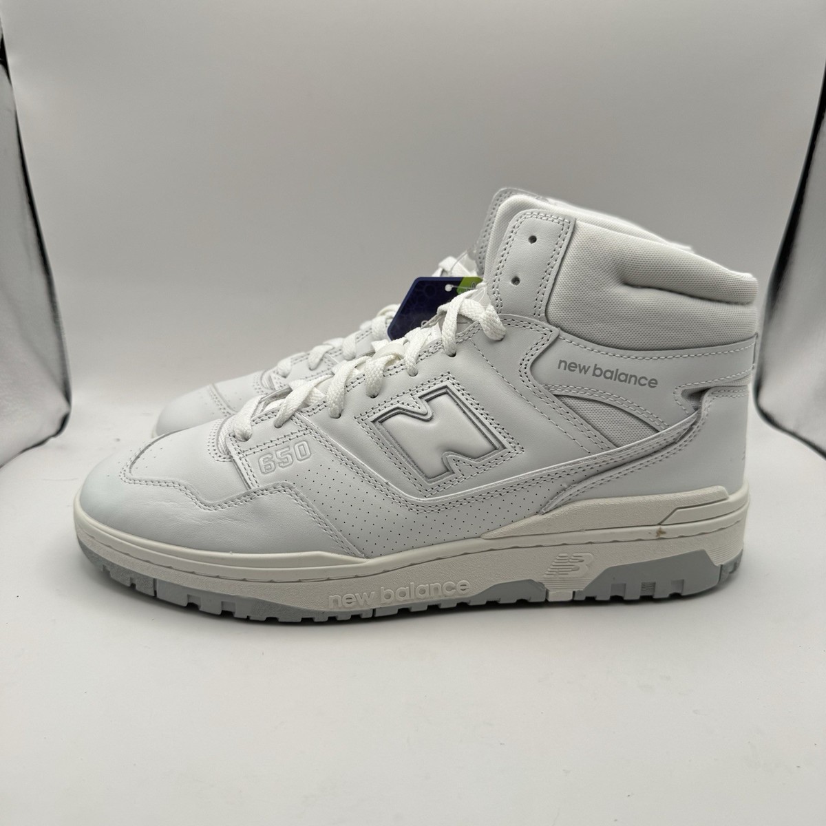 New Balance Men display picture 1