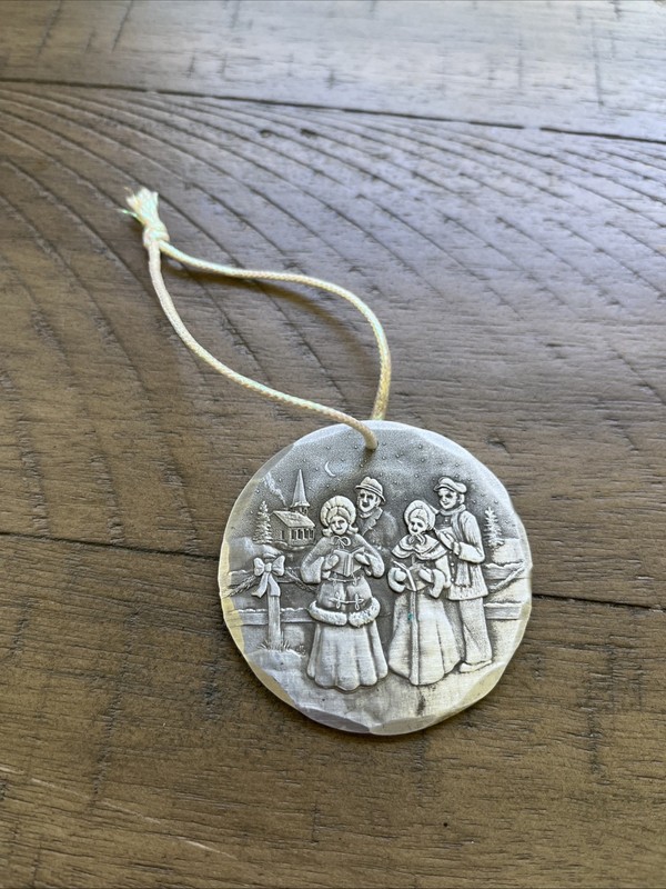 Vintage Wendell August Forge 1999 Carolers Aluminum Christmas Ornament