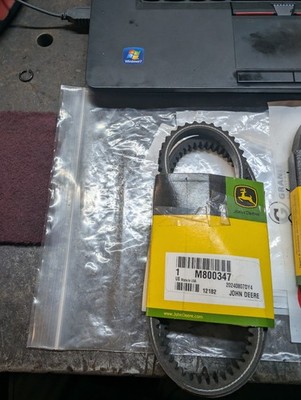 John Deere 455 Keilriemen