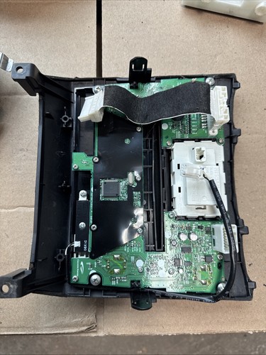 ⭐2010-2013 INFINITI FX35 FX37 FRONT DASH RADIO A/C HEATER SWITCH CONTROL LOT2520 - Picture 4 of 6