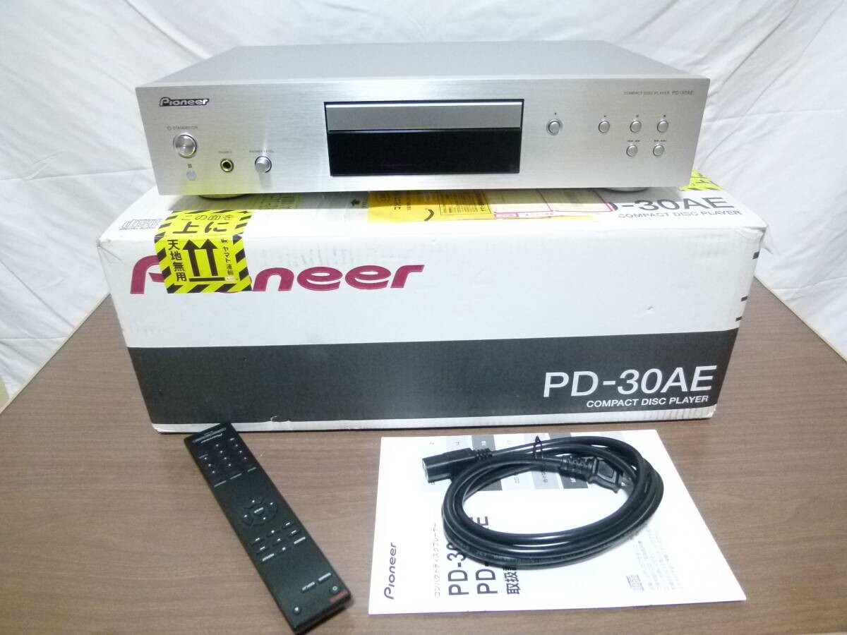 Pioneer PD-30AE CD Player Silver Cable Operation Confirmed Pioneer PD-30AE CD Player Silver Cable Operation Confirmed