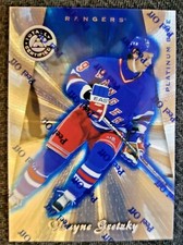 1997-98 Pinnacle Totally Certified Platinum Blue #100 Wayne Gretzky