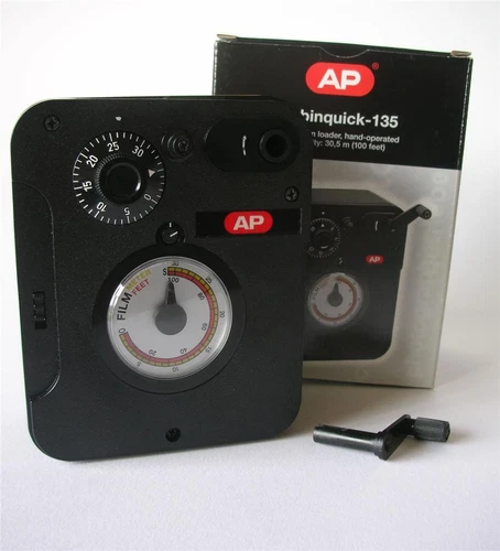 AP BOBINQUICK 135 DAYLIGHT 35MM BULK FILM CASSETTE LOADER BOBINQUICK-135
