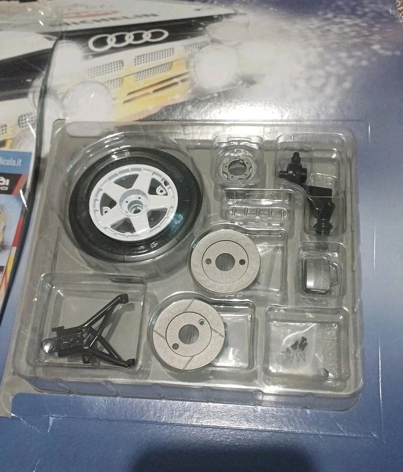 SECONDA USCITA FASCICOLO COMPONENTI AUDI QUATTRO RALLY CENTAURIA SCALA 1:8 - Immagine 4 di 4