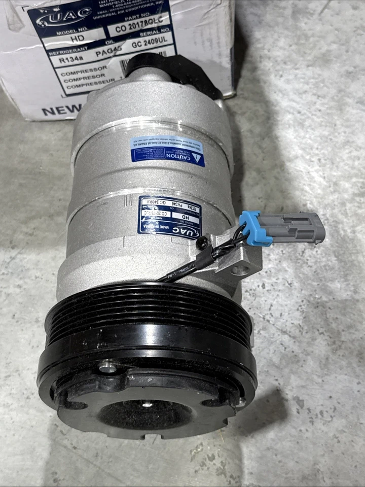 Compresor de aire acondicionado UAC para Chevy Camaro Pontiac Firebird 1993-1997 CO20178GLC nuevo Foto 4 de 4